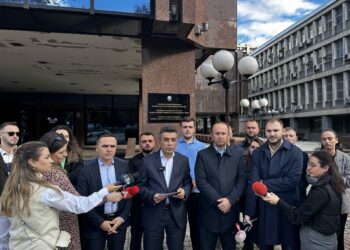 FRONTI OPOZITAR SHQIPTAR: BDI PO RRËNON SHTETIN, PËR TA MBAJT PUSHTETIN!