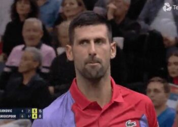 Gjokoviq shkakton tjetër skandal, “kapet” me publikun dhe i shan në gjuhën serbe