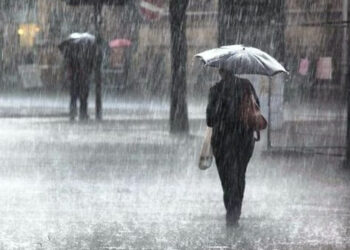 Stuhitë mbërrijnë në RMV – rreshje shiu dhe erë të fuqishme?!